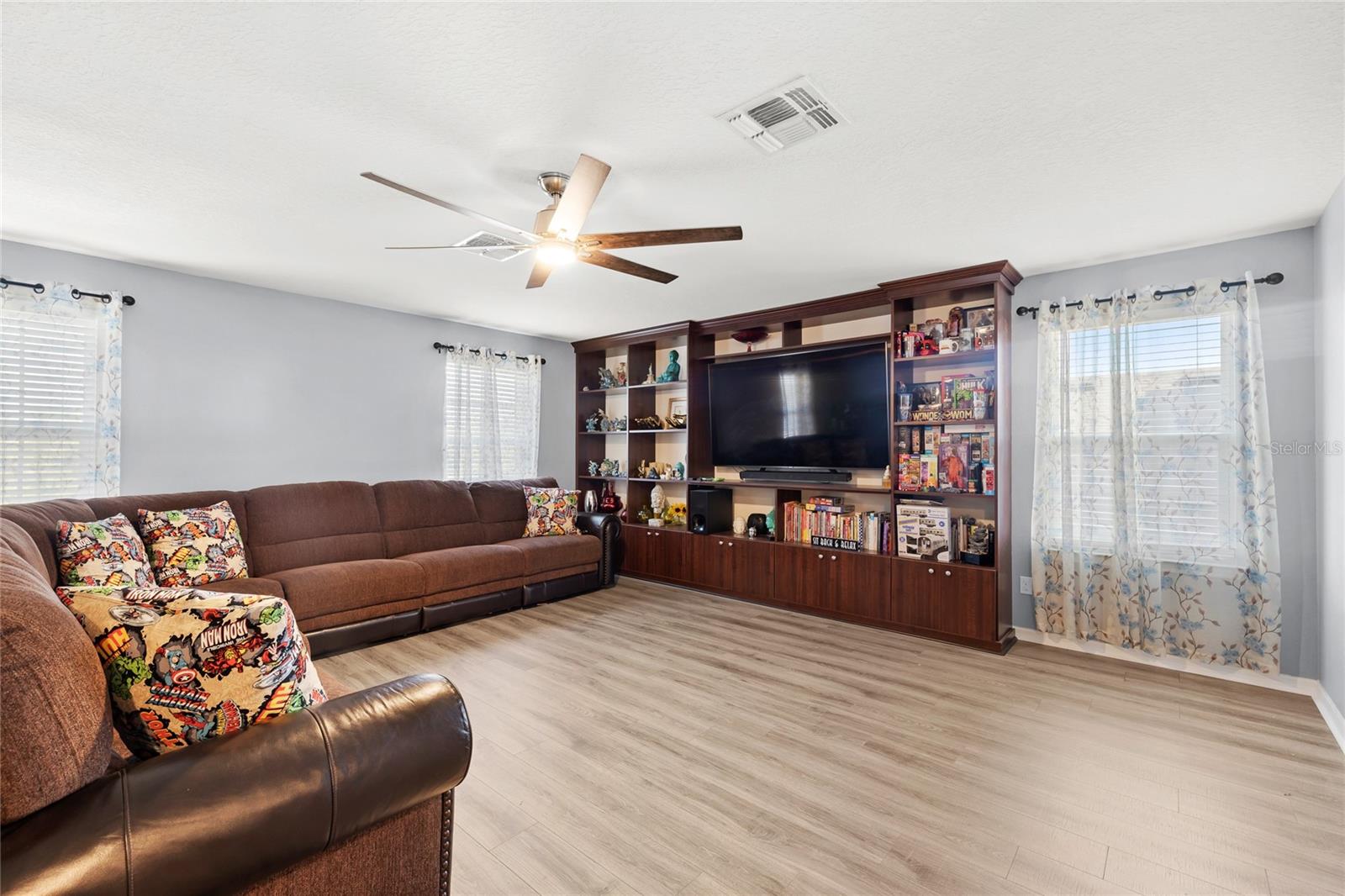 12015 Stone Bark Trl Property Photo 11