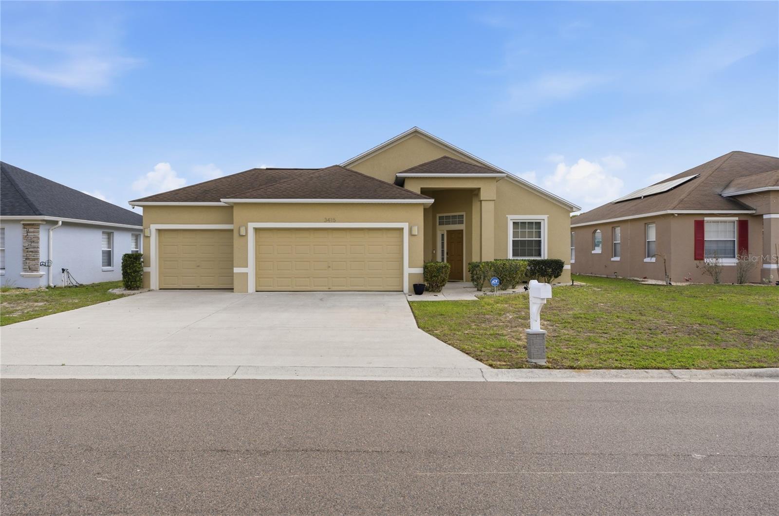 3415 Patterson Heights Drive Property Photo 1