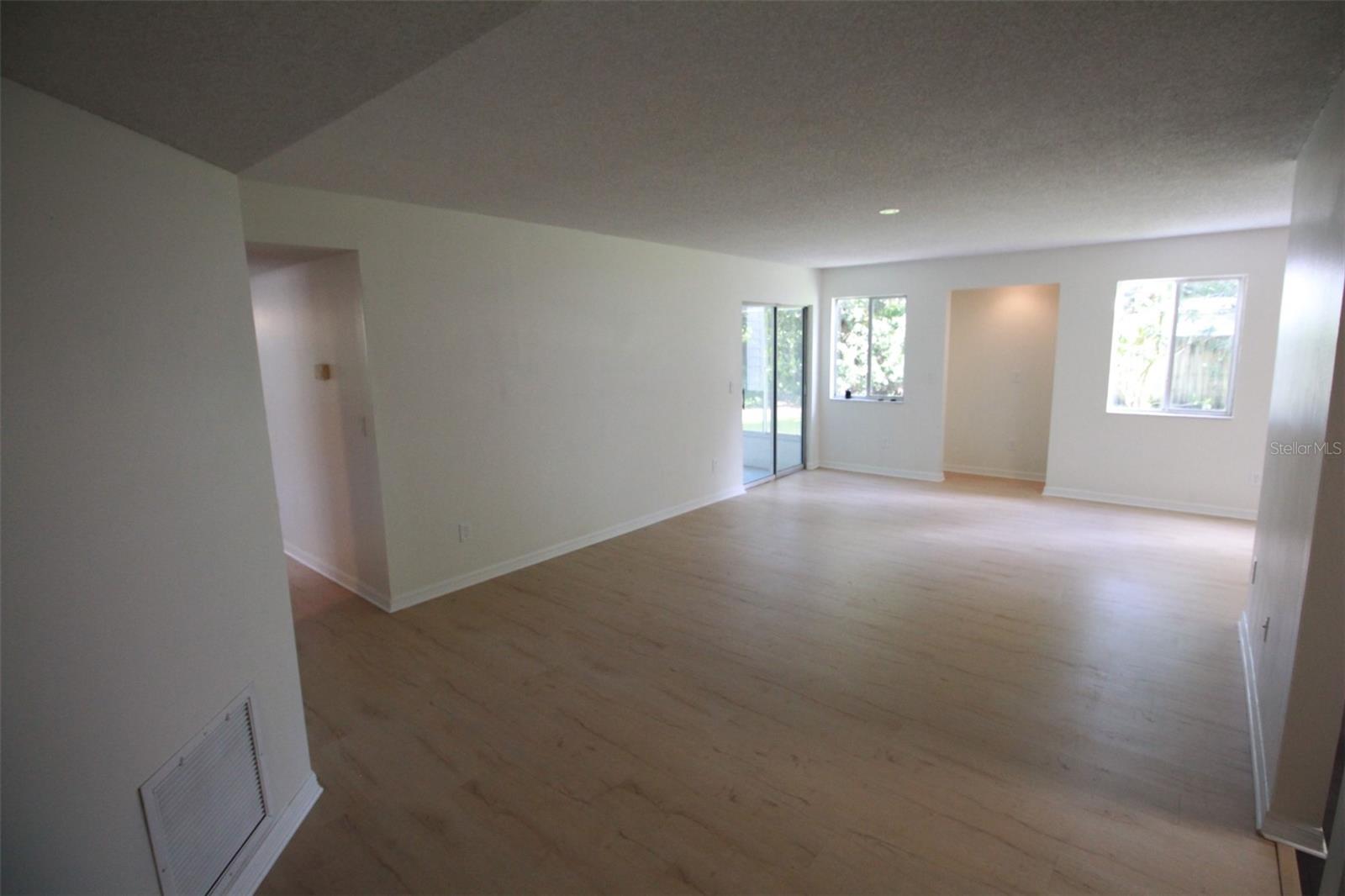 5301 White Cliff Ln #2 Property Photo 3