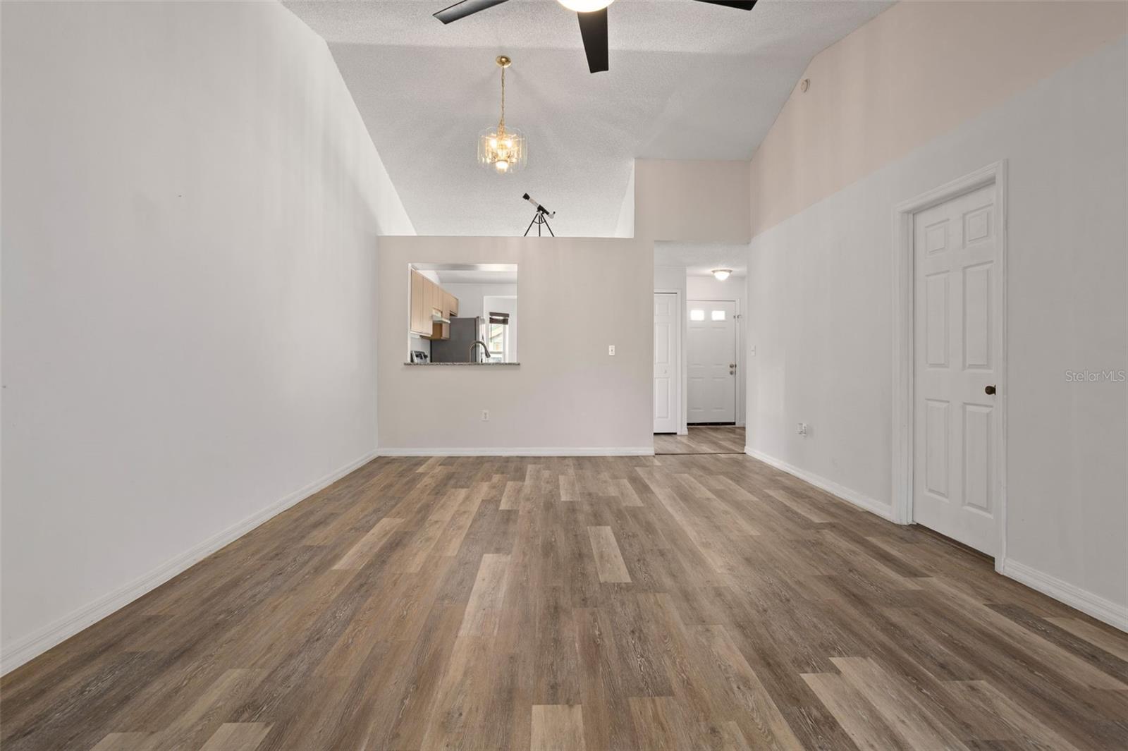 3200 Villa Way Cir Property Photo 5