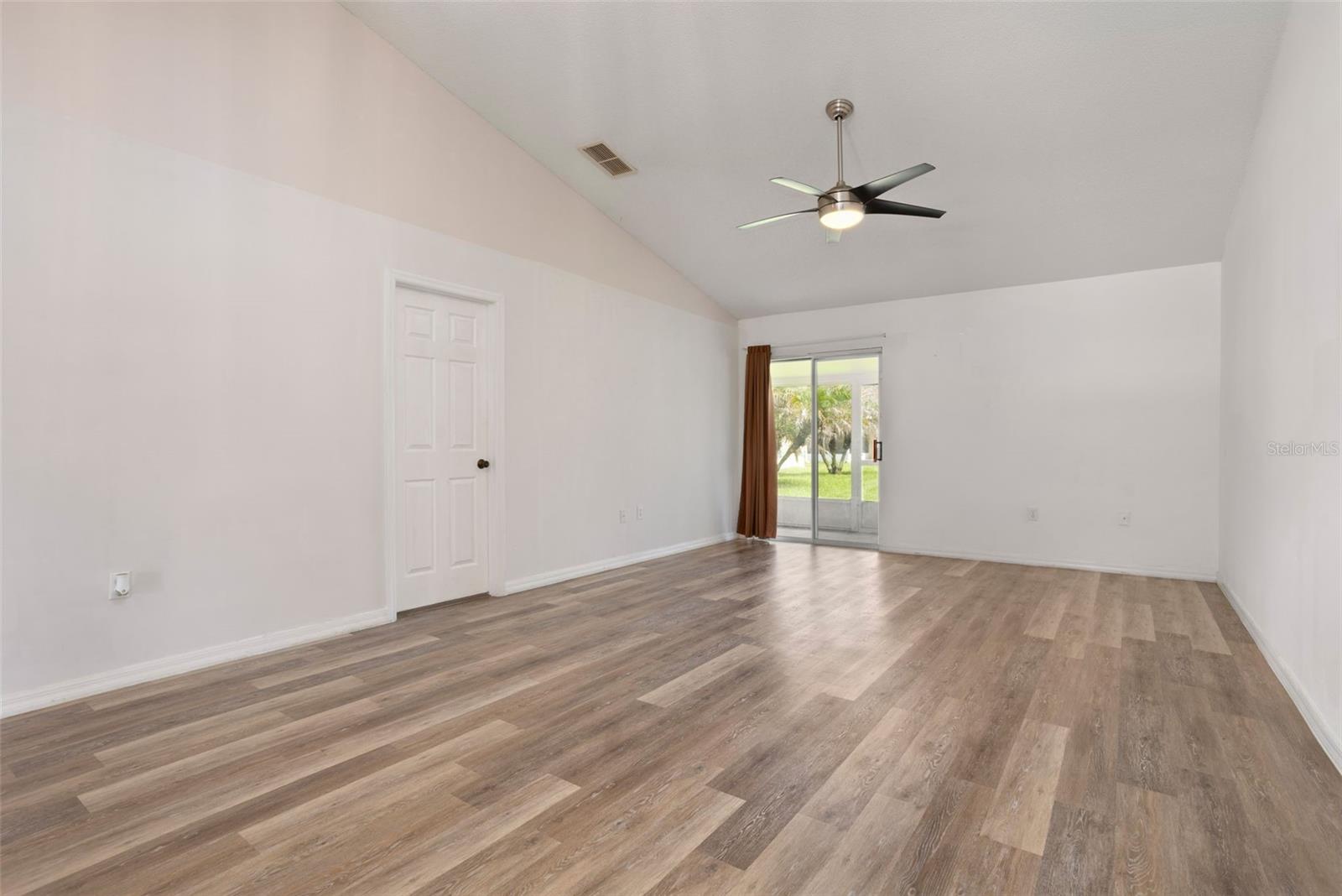 3200 Villa Way Cir Property Photo 6