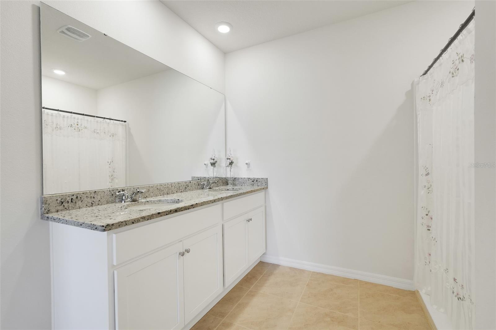 1297 Tagliamento Ln Property Photo 17