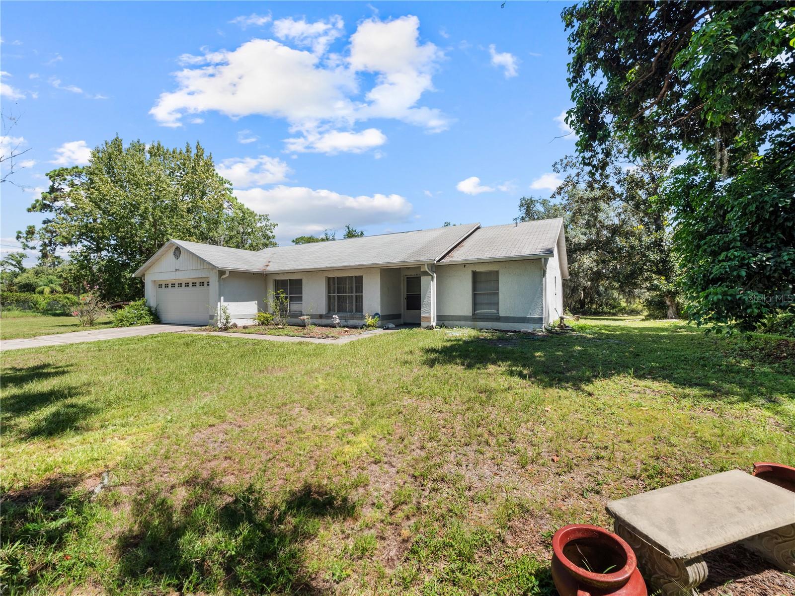 5845 Lake Lizzie Dr Property Photo 4