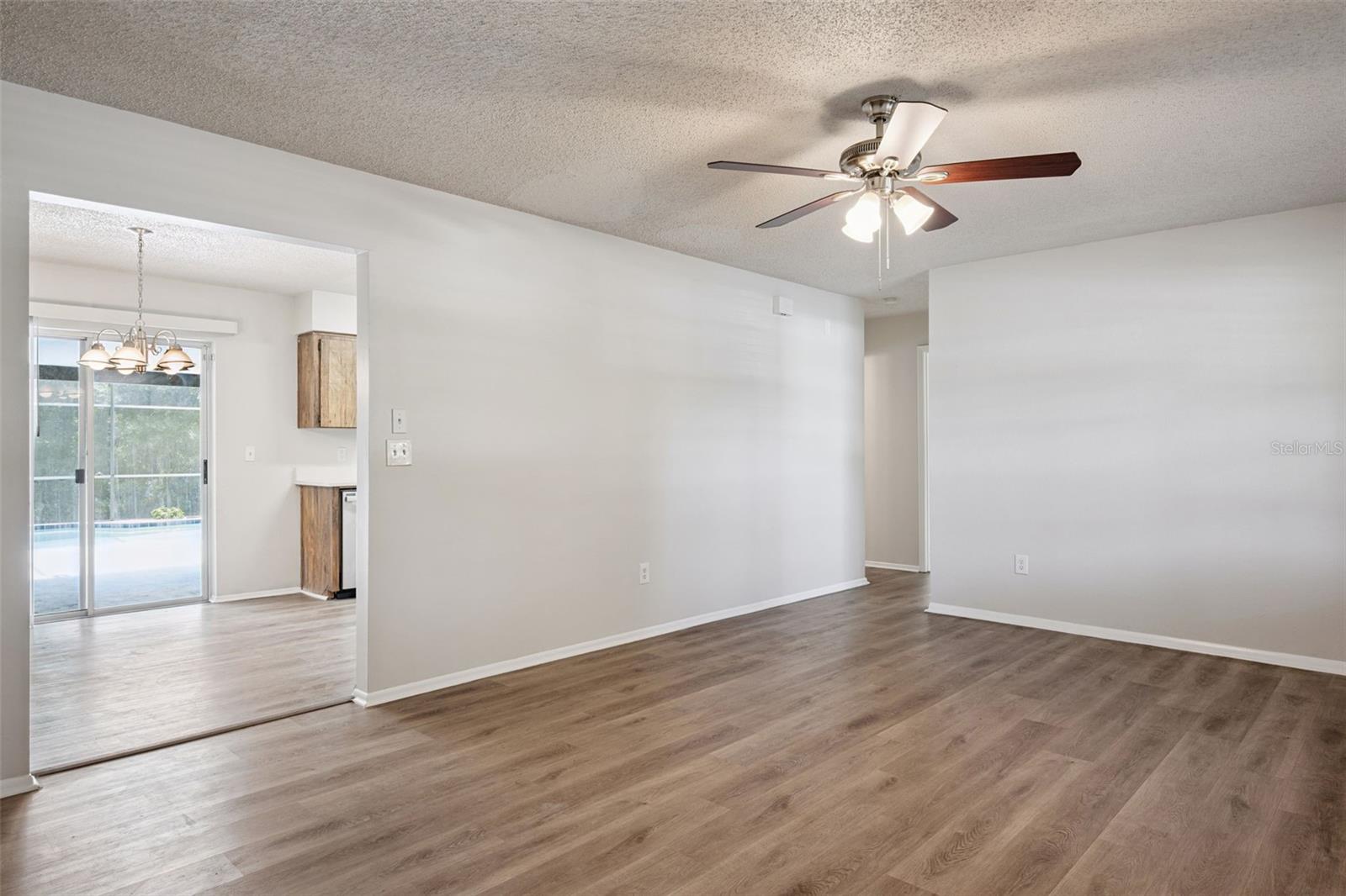 111 Borada Rd Property Photo 3