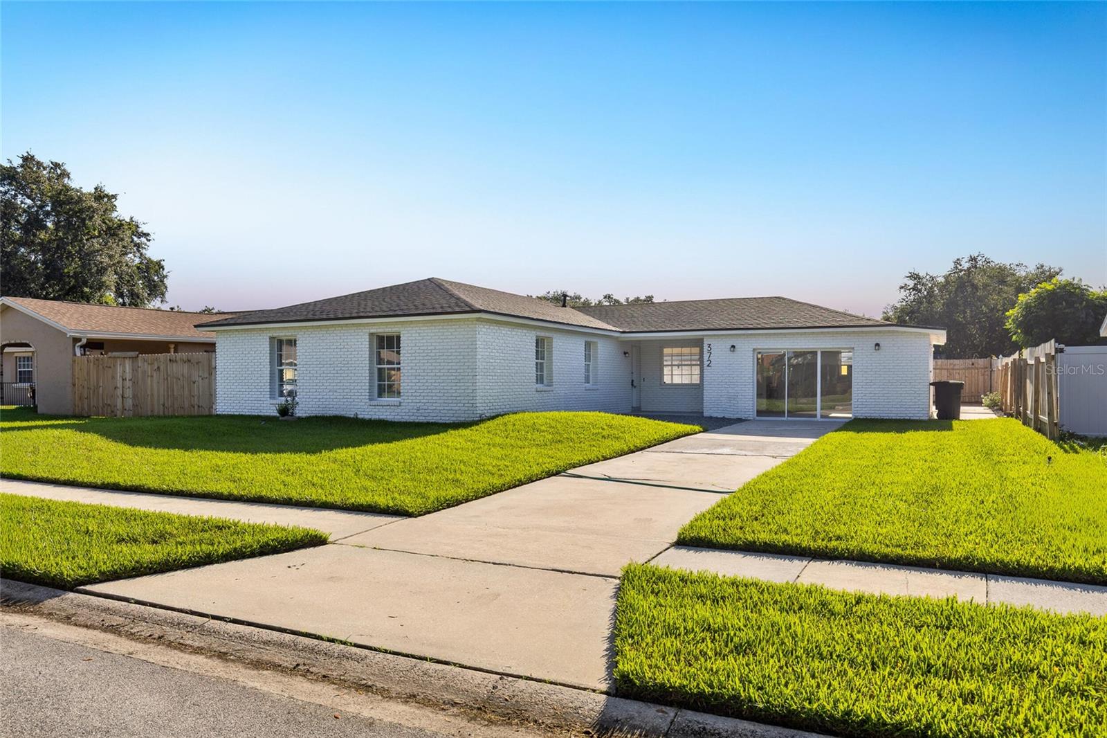 372 Imperial Dr Property Photo 1