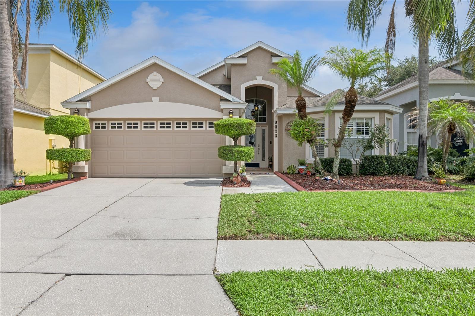 9943 Heron Pointe Dr Property Photo 1
