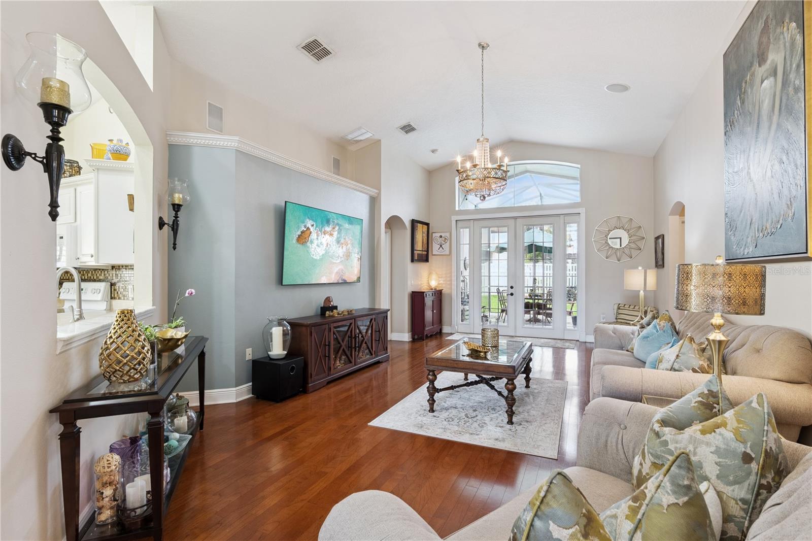 9943 Heron Pointe Dr Property Photo 10