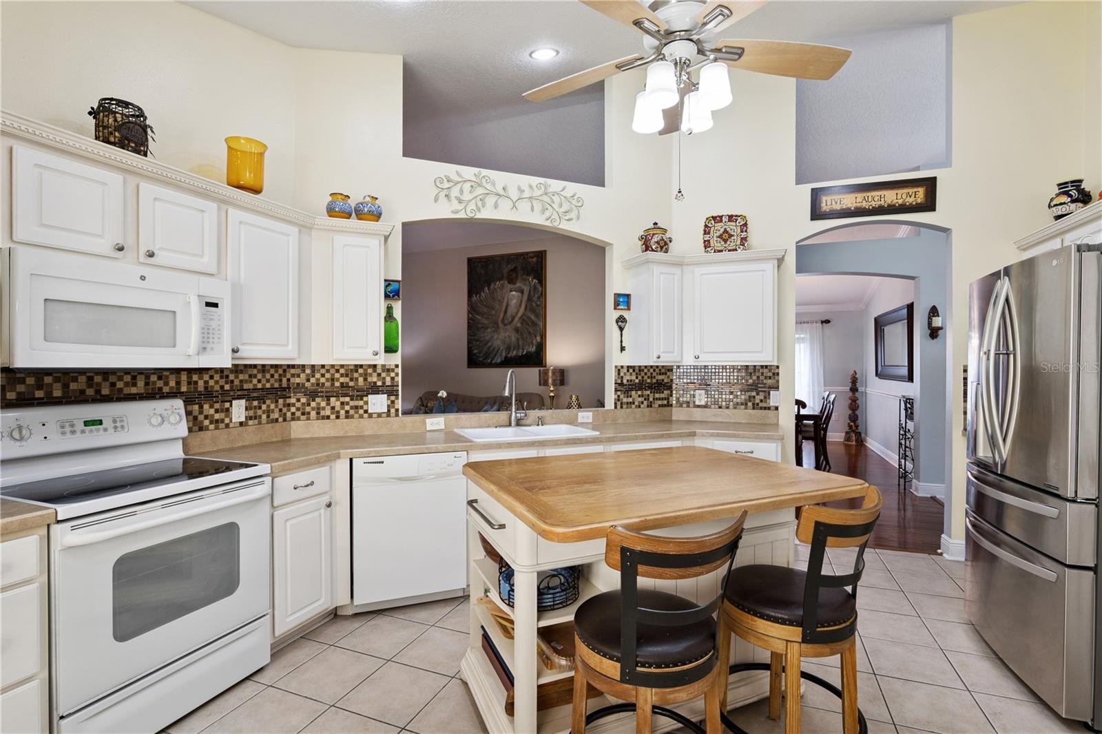 9943 Heron Pointe Dr Property Photo 16