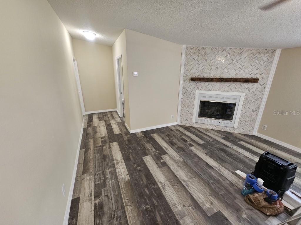 5105 Countryside Ct Property Photo 9
