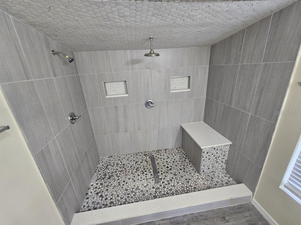 5105 Countryside Ct Property Photo 10