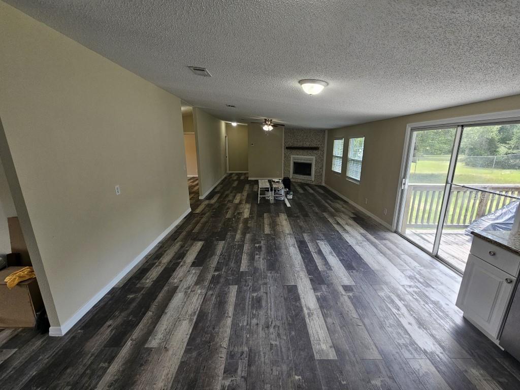 5105 Countryside Ct Property Photo 17