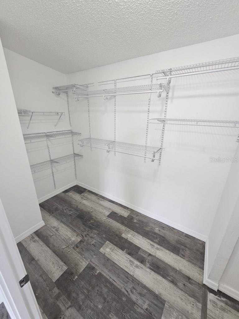 5105 Countryside Ct Property Photo 32