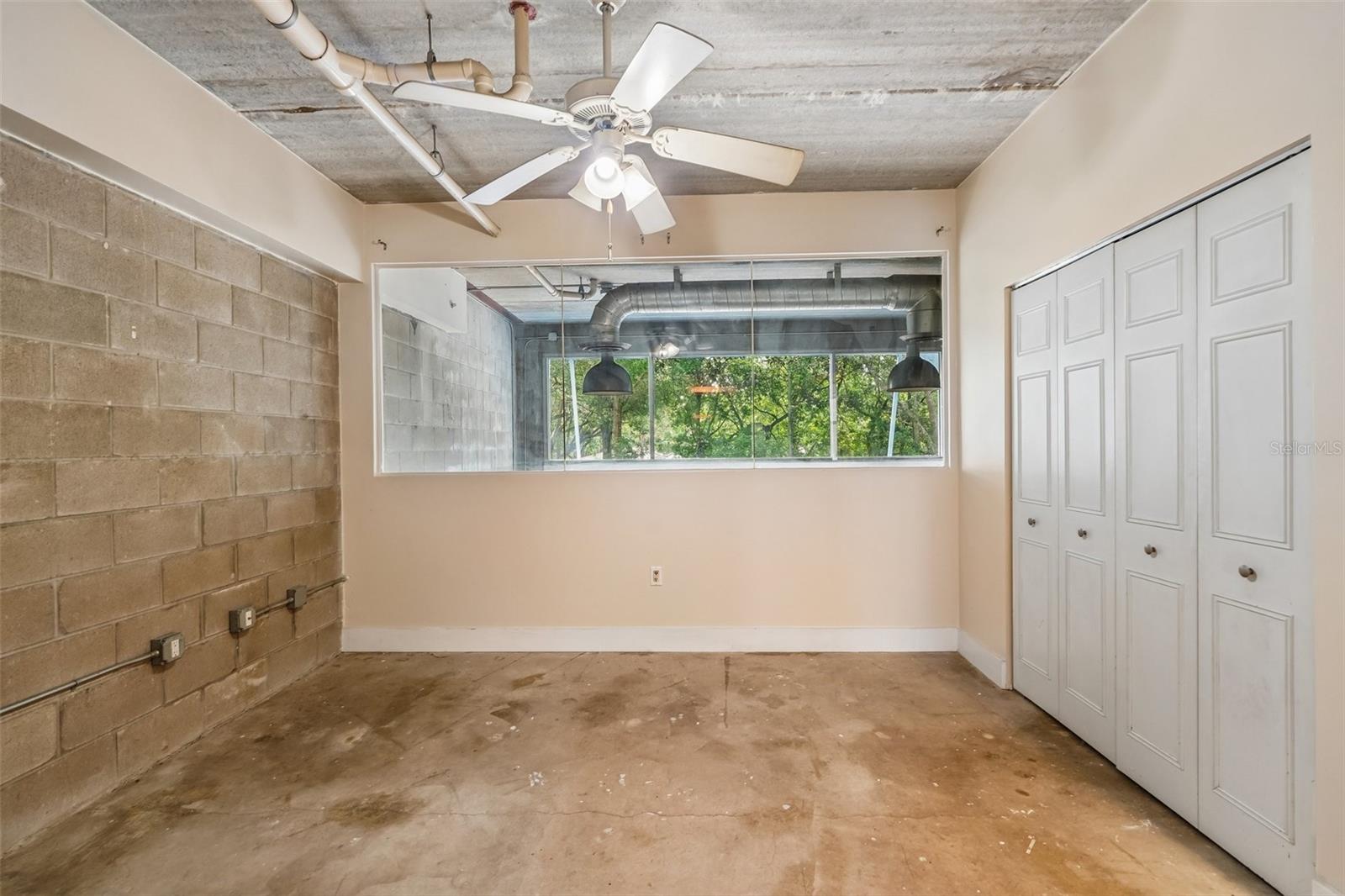 2515 Sw 35th Pl #103 Property Photo 18