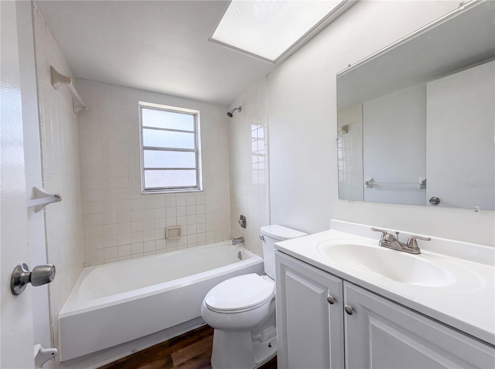 607 33rd Avenue E Property Photo 19