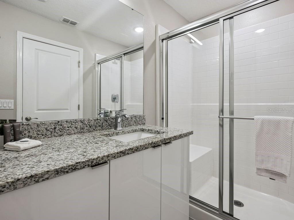 7989 Formosa Valley Pl Property Photo 30