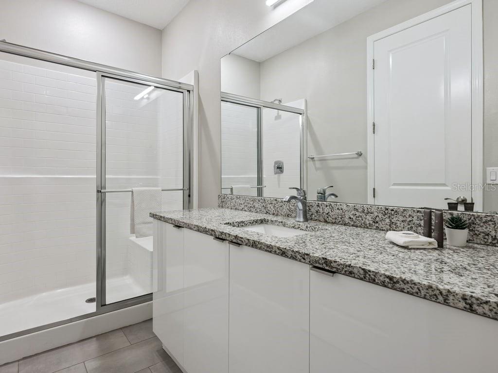 7989 Formosa Valley Pl Property Photo 32
