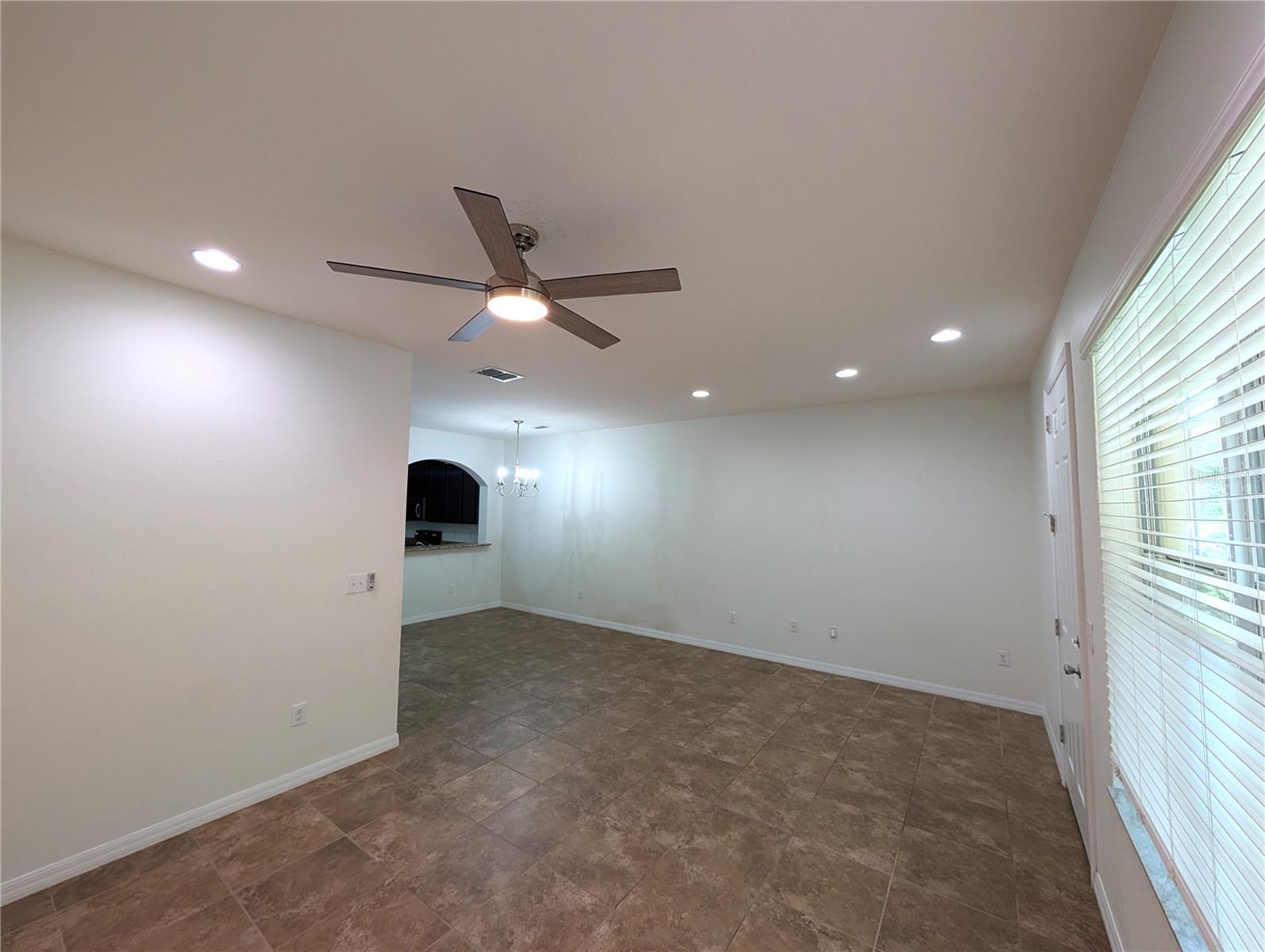 14161 Stowbridge Ave Property Photo 5