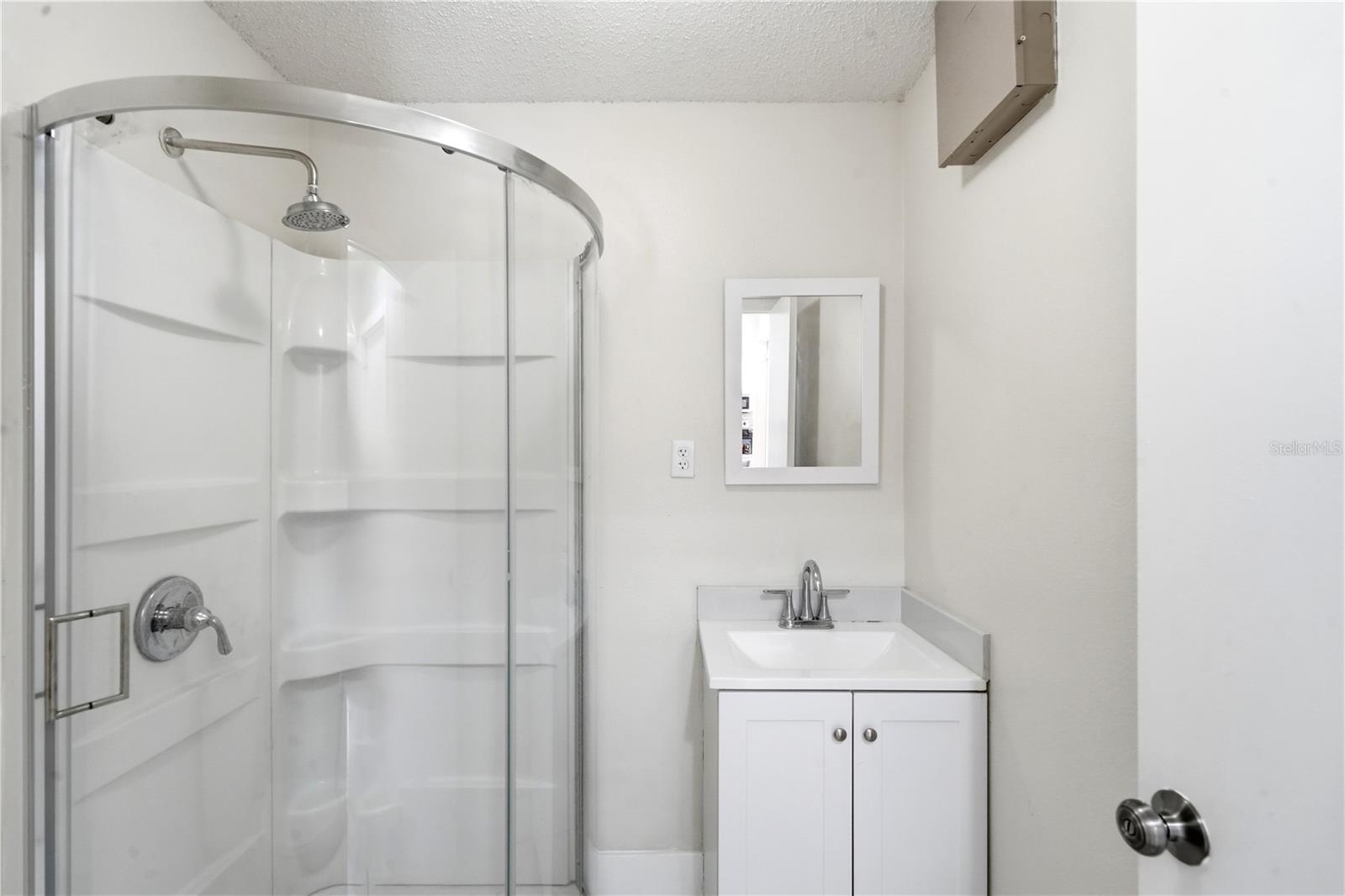 2724 Emerson Ln Property Photo 23
