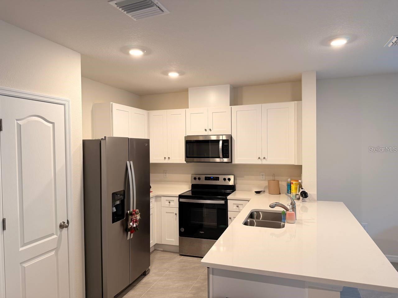 2333 Penguin Blvd Property Photo 5