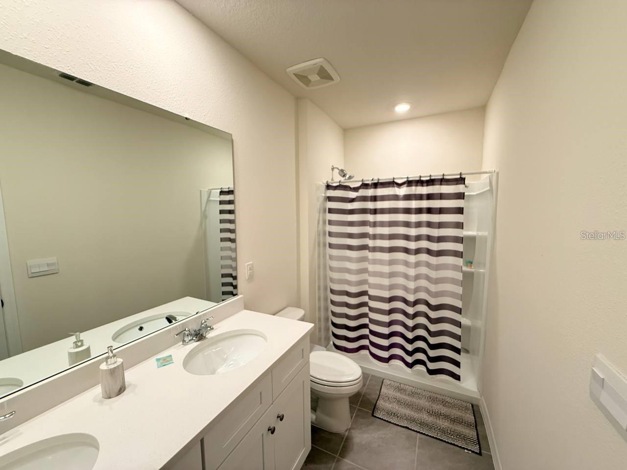 2333 Penguin Blvd Property Photo 13