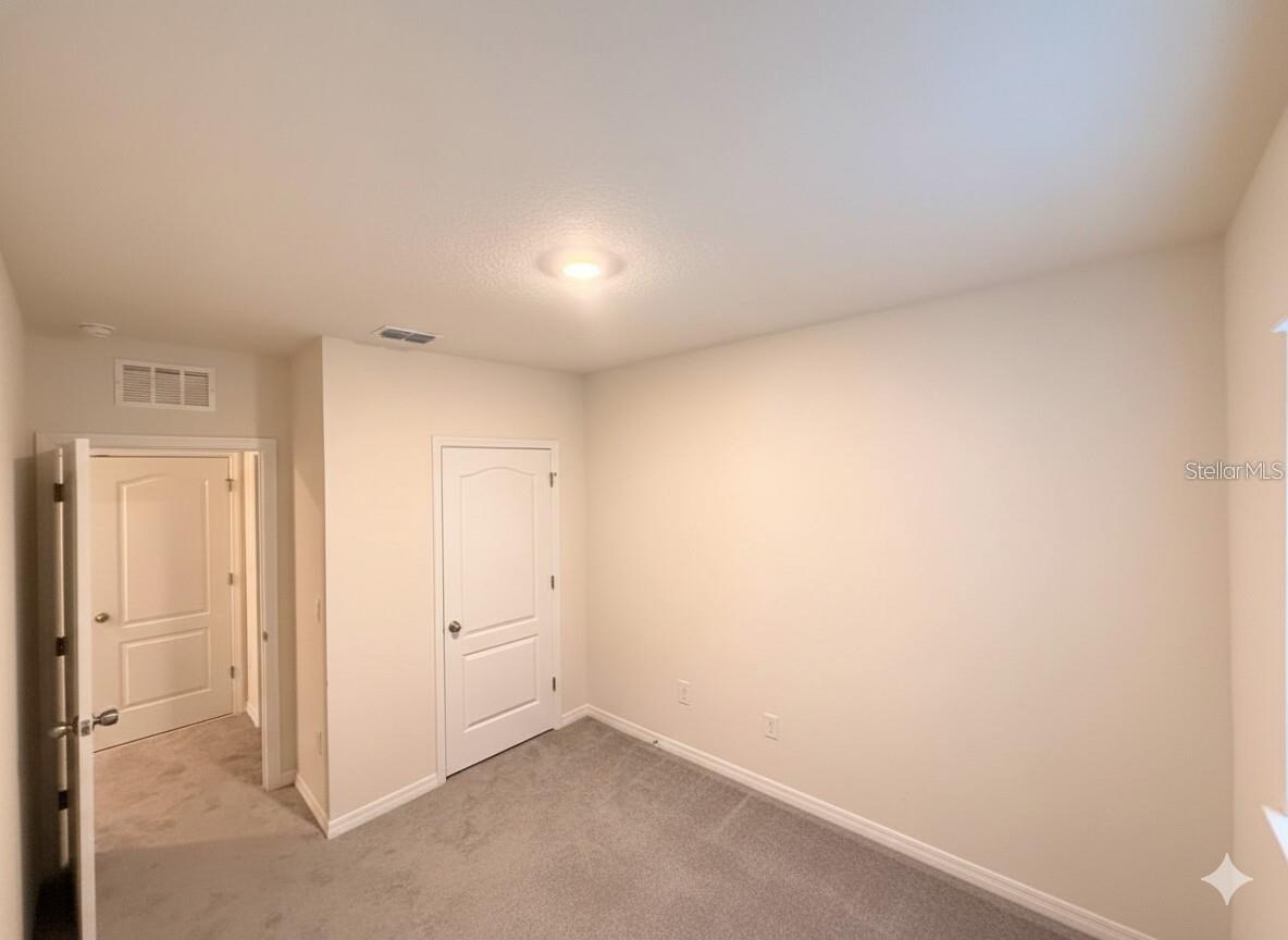 2333 Penguin Blvd Property Photo 16