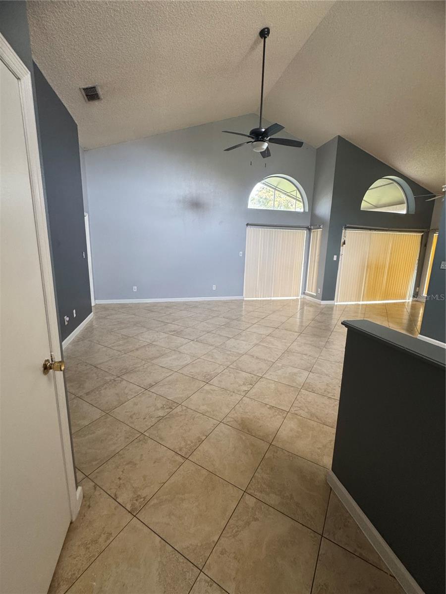 11128 Sylvan Pond Cir Property Photo 6