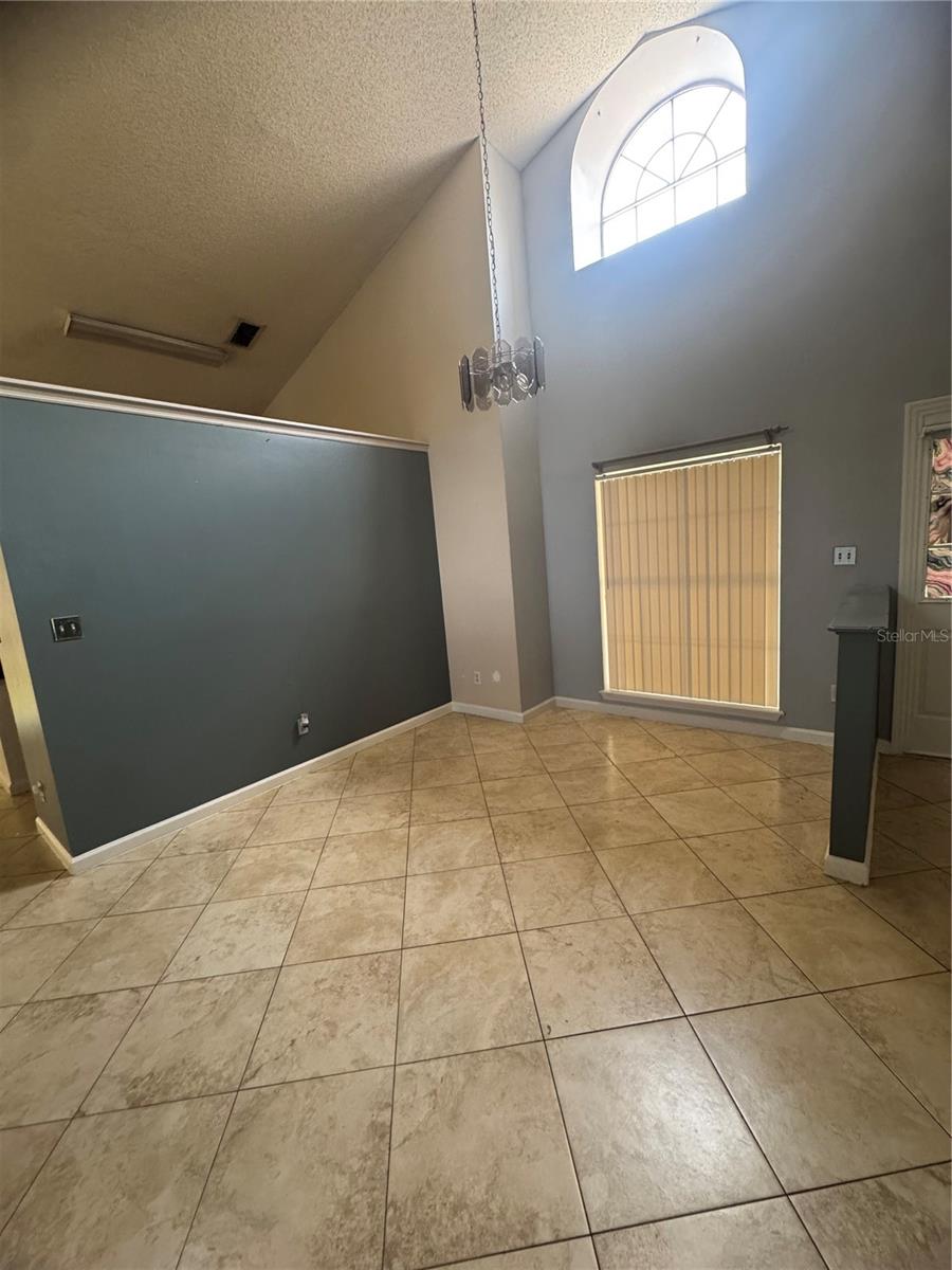 11128 Sylvan Pond Cir Property Photo 14