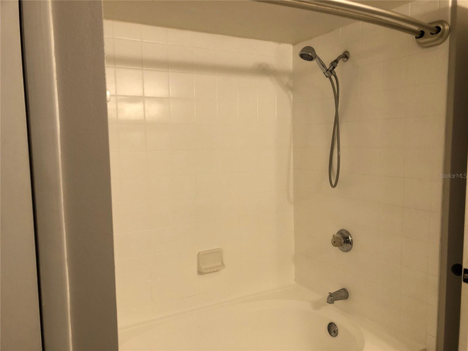 498 N Pin Oak Pl #304 Property Photo 10