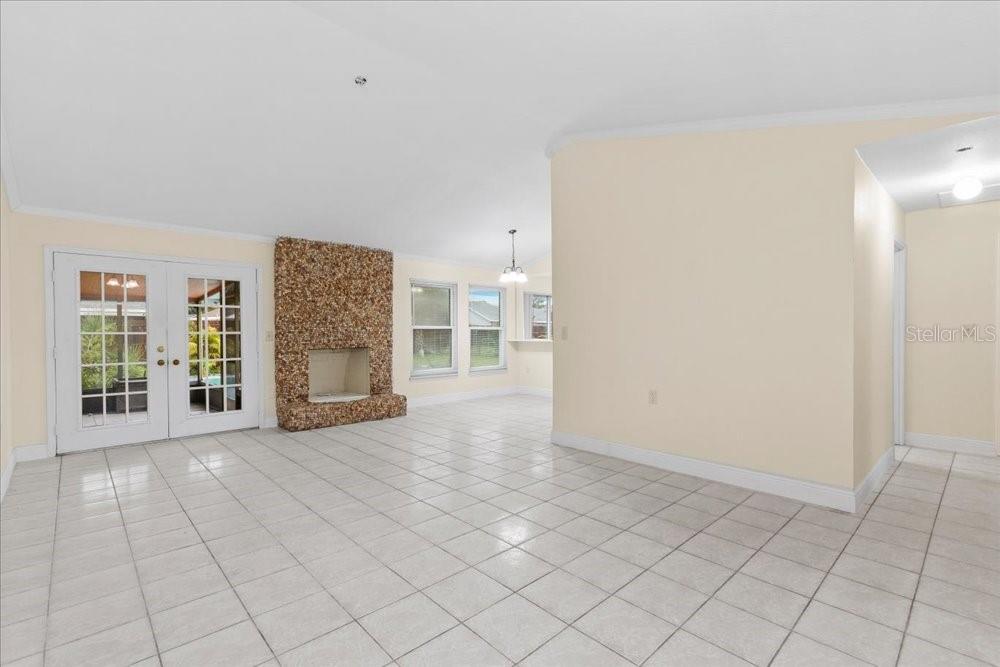 4768 Crossbow Ct Property Photo 6