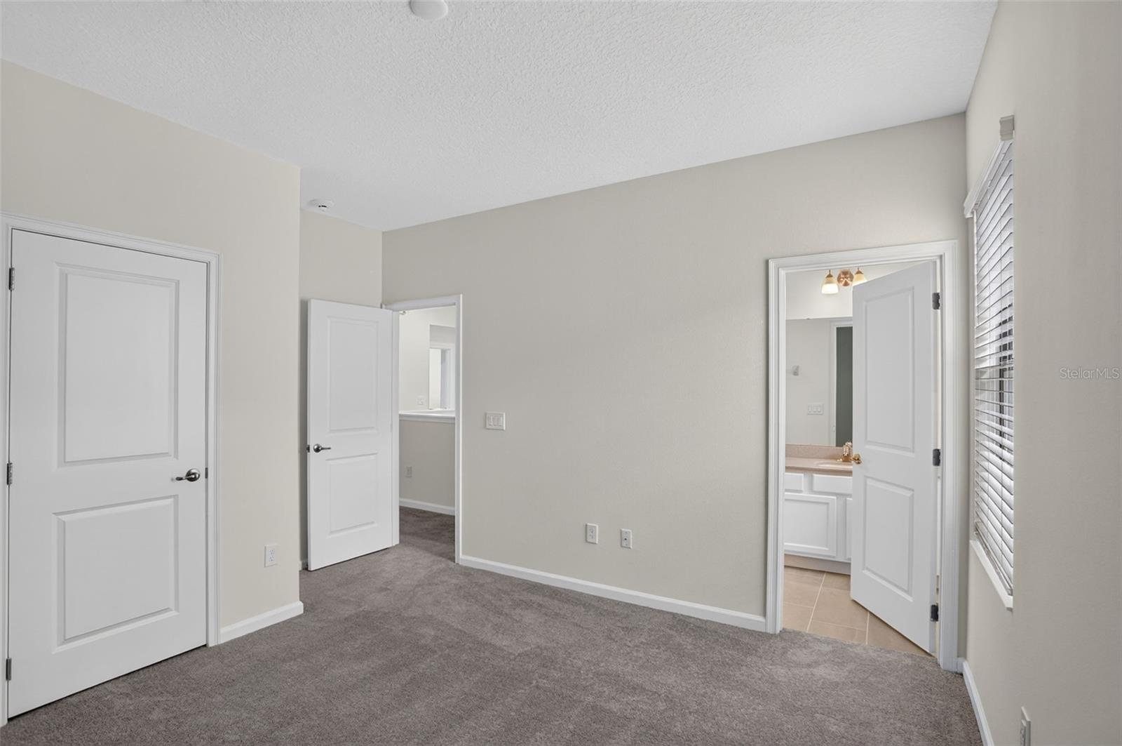 1242 Butterfly Orchid Rd Property Photo 35
