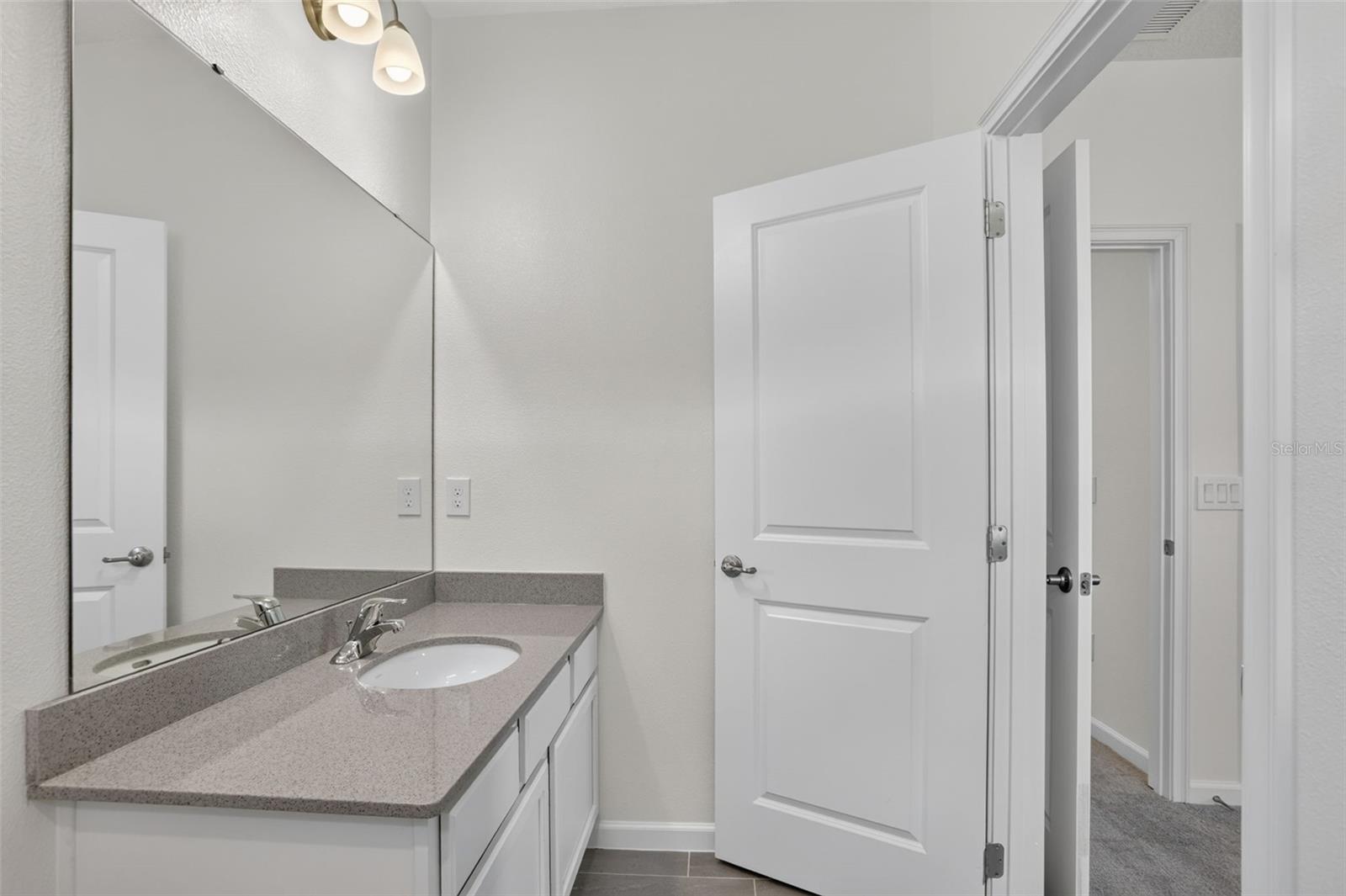 1242 Butterfly Orchid Rd Property Photo 40