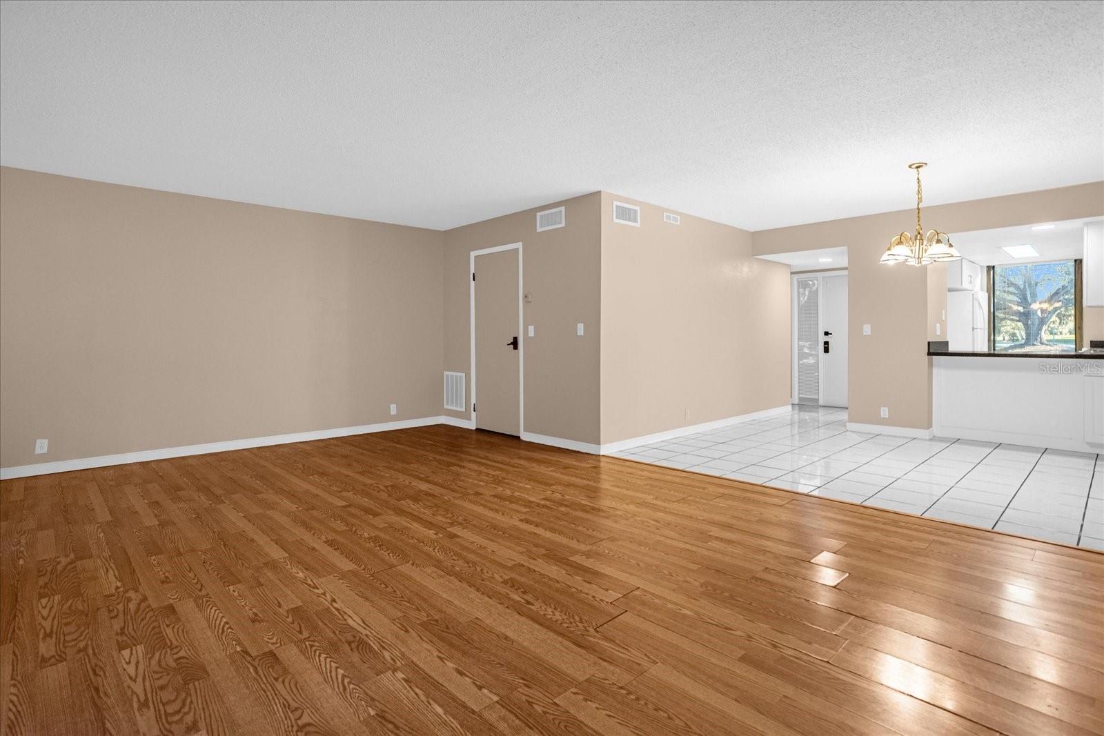 411 Sheoah Blvd #43 Property Photo 2