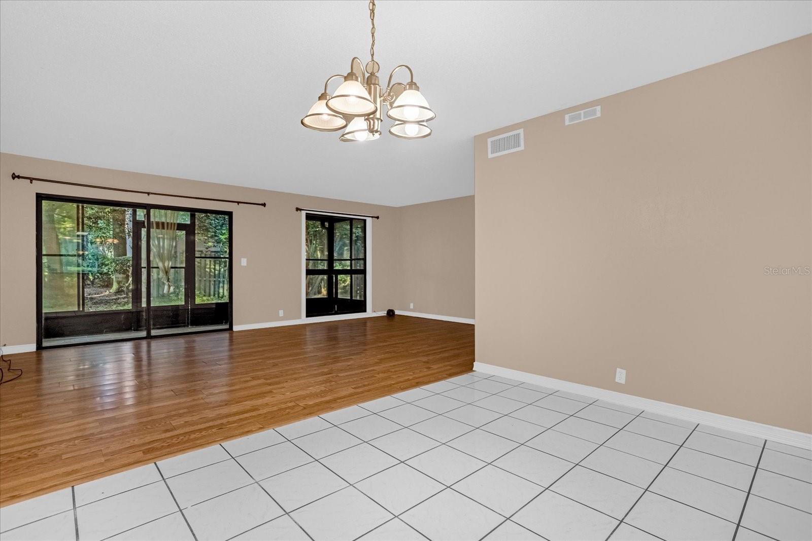 411 Sheoah Blvd #43 Property Photo 4