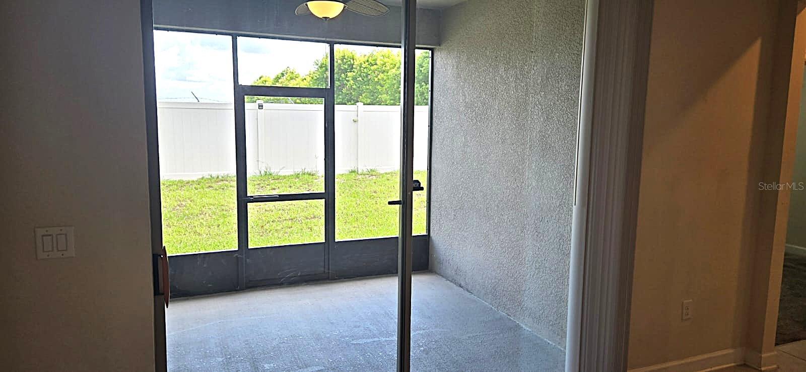 212 Bergamot Loop Property Photo 32