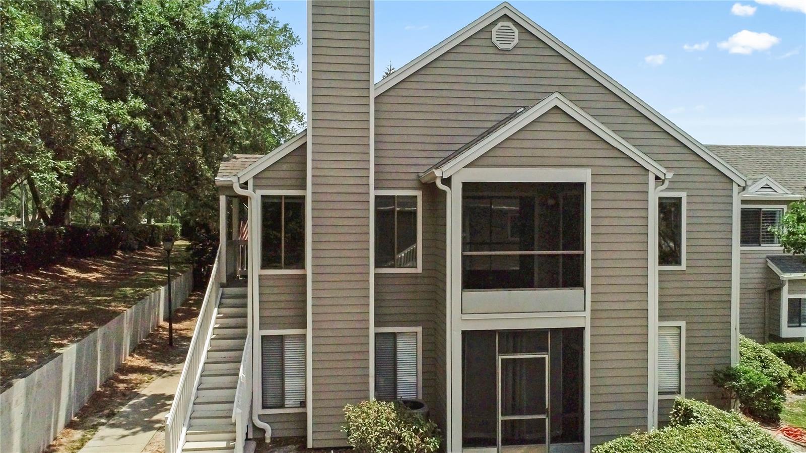 537 SUN RIDGE PL #201 Property Photo 1