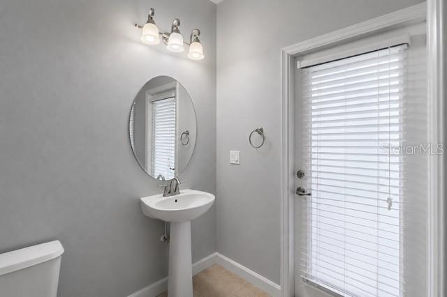 2317 Crosston Cir Property Photo 14