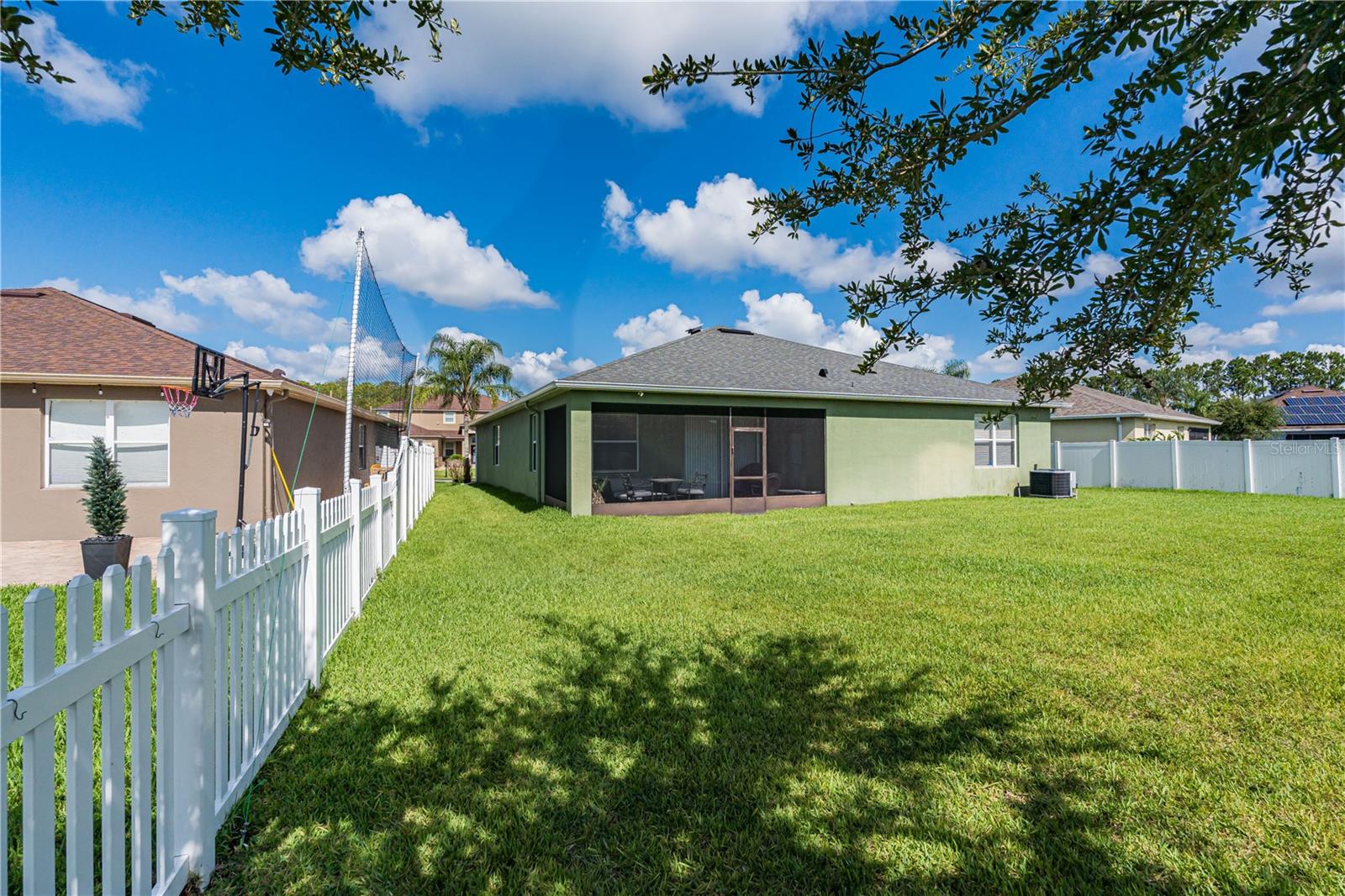 2317 Crosston Cir Property Photo 22