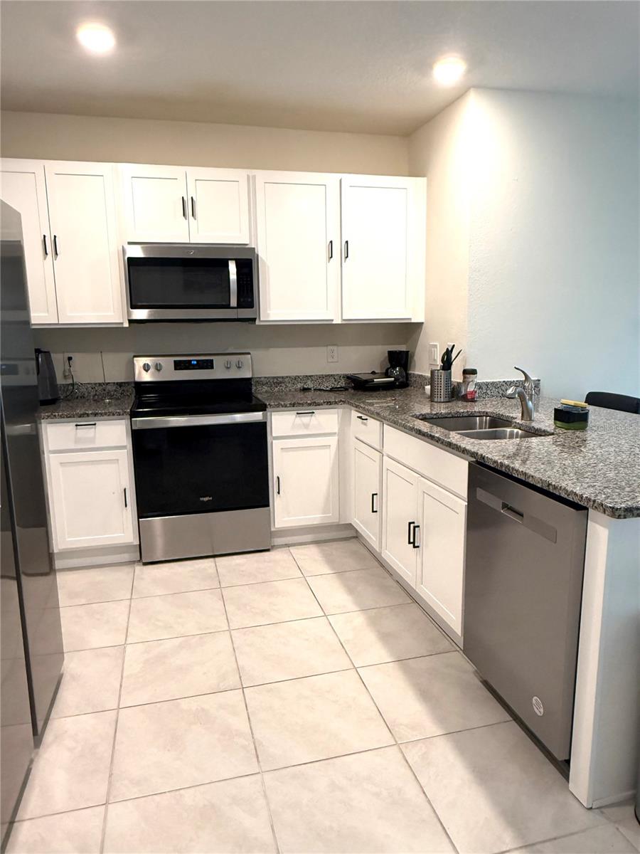 2255 Tay Wes Dr Property Photo 5