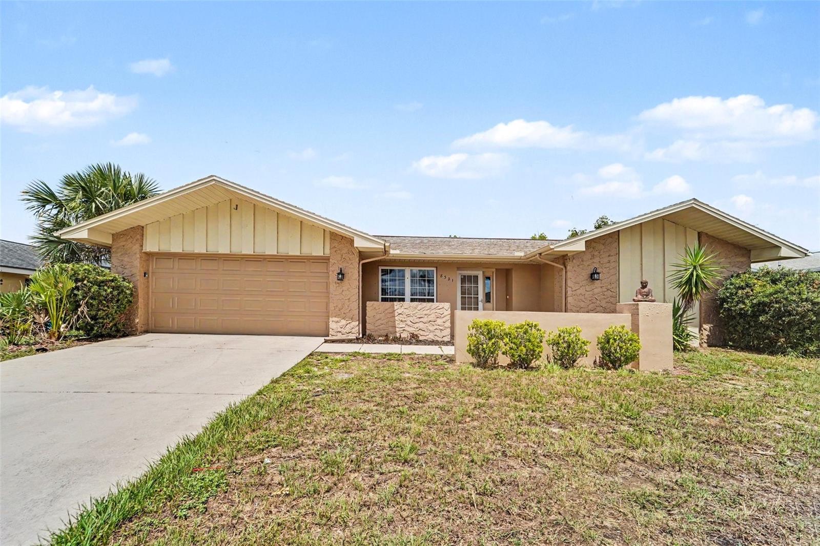 8321 Briarleaf Ct Property Photo 1