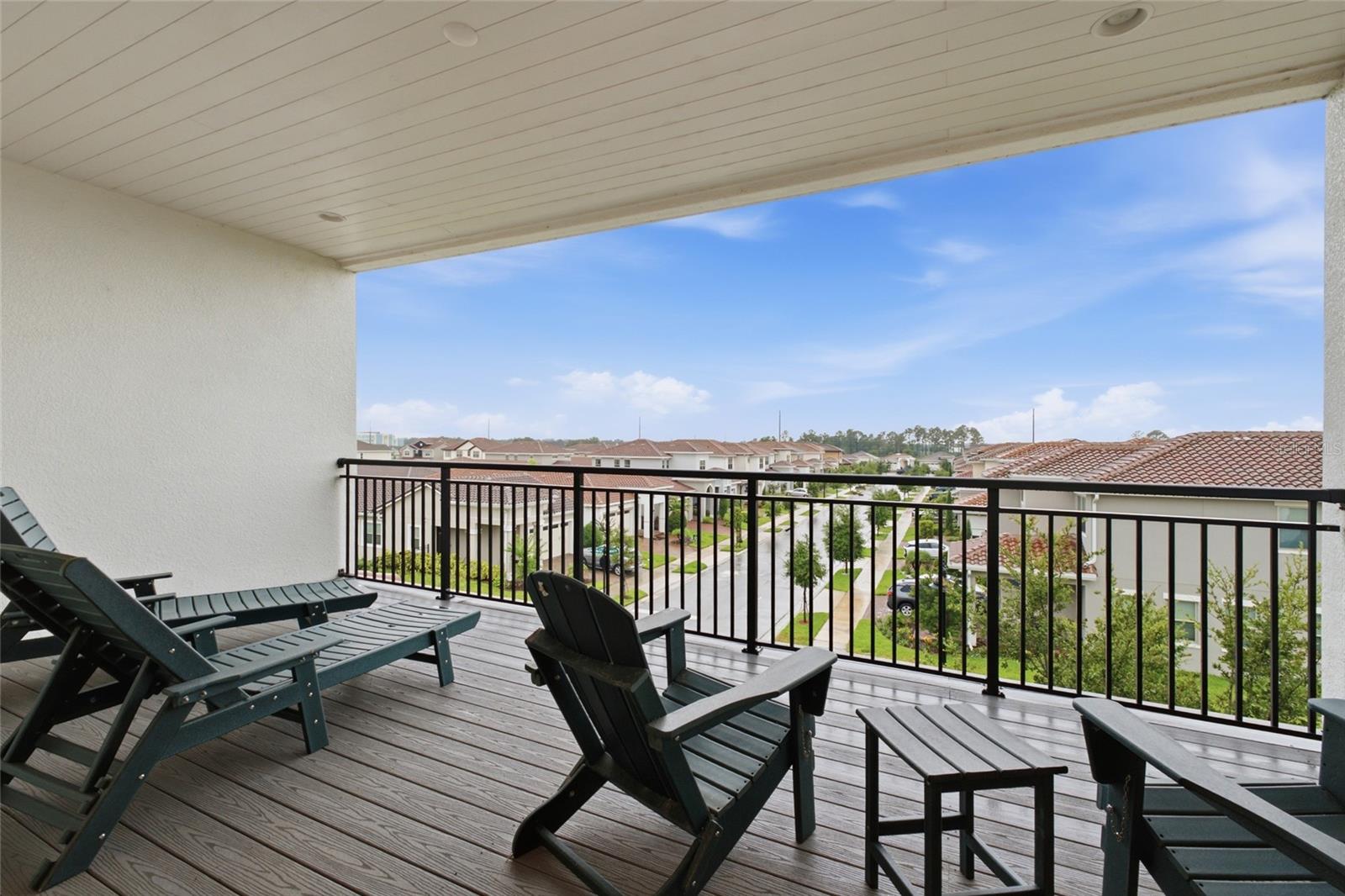 13623 Larkton Ln Property Photo 10