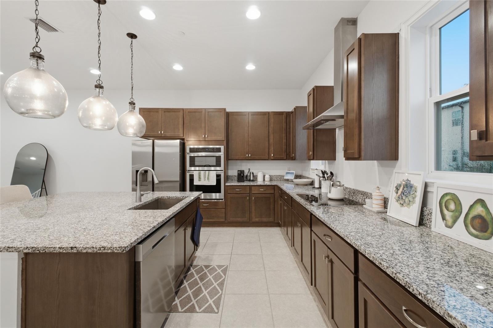 13623 Larkton Ln Property Photo 12