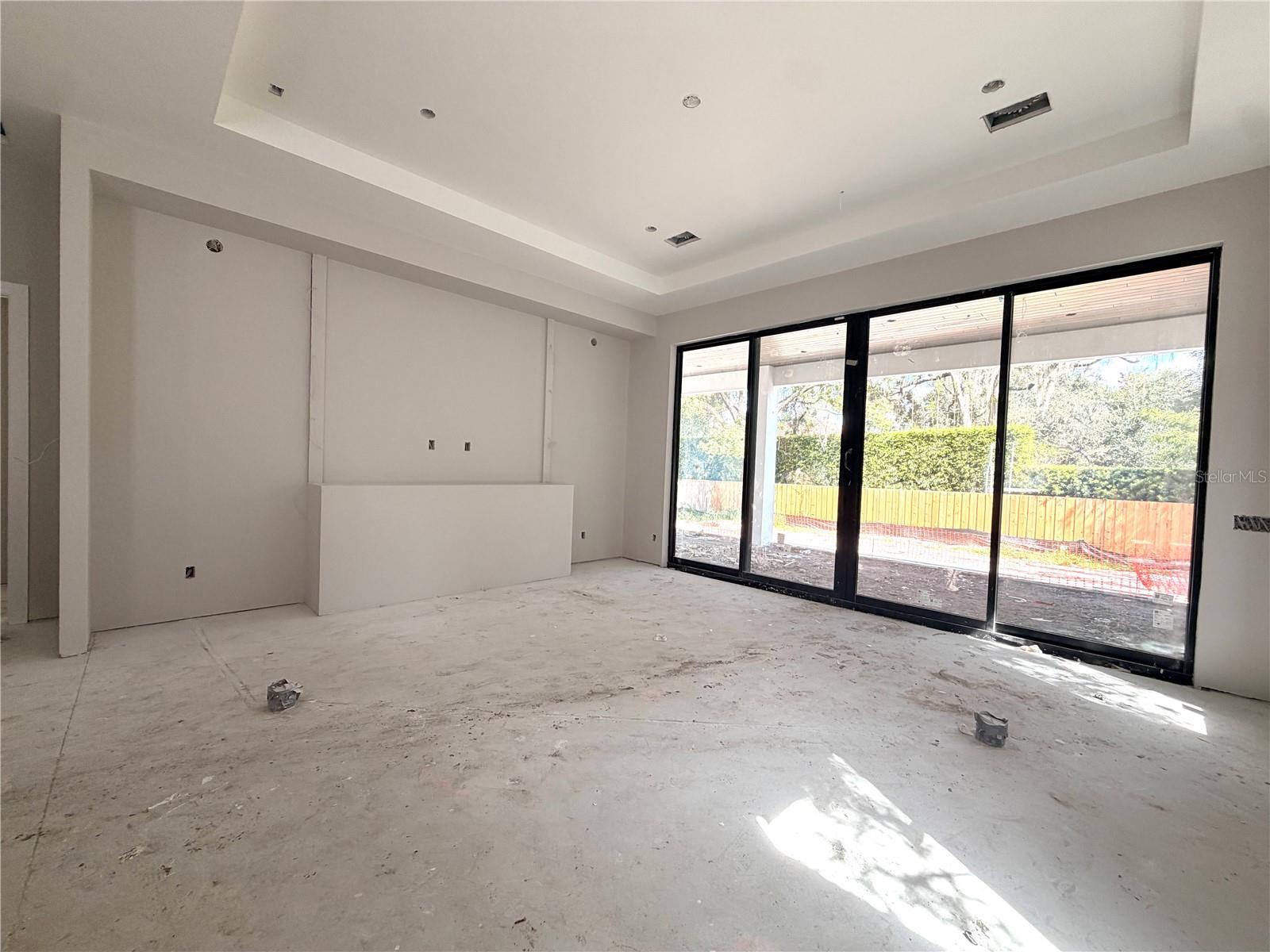 361 E Kings Way Property Photo 16