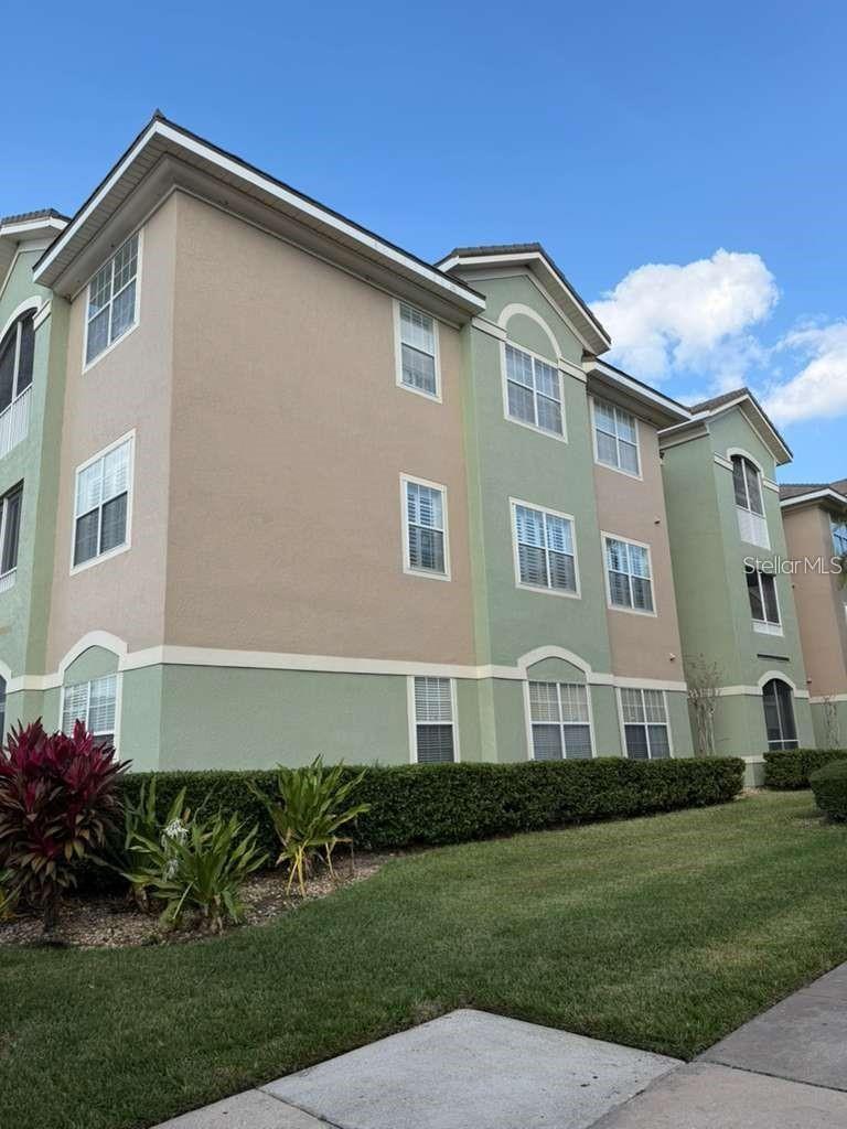 4865 Cypress Woods Dr #2302 Property Photo 3