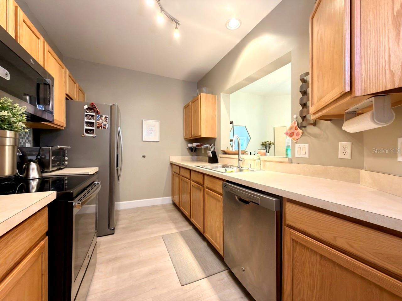 4865 Cypress Woods Dr #2302 Property Photo 13