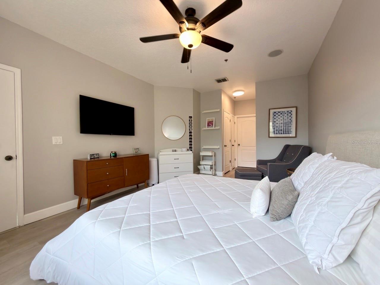 4865 Cypress Woods Dr #2302 Property Photo 16