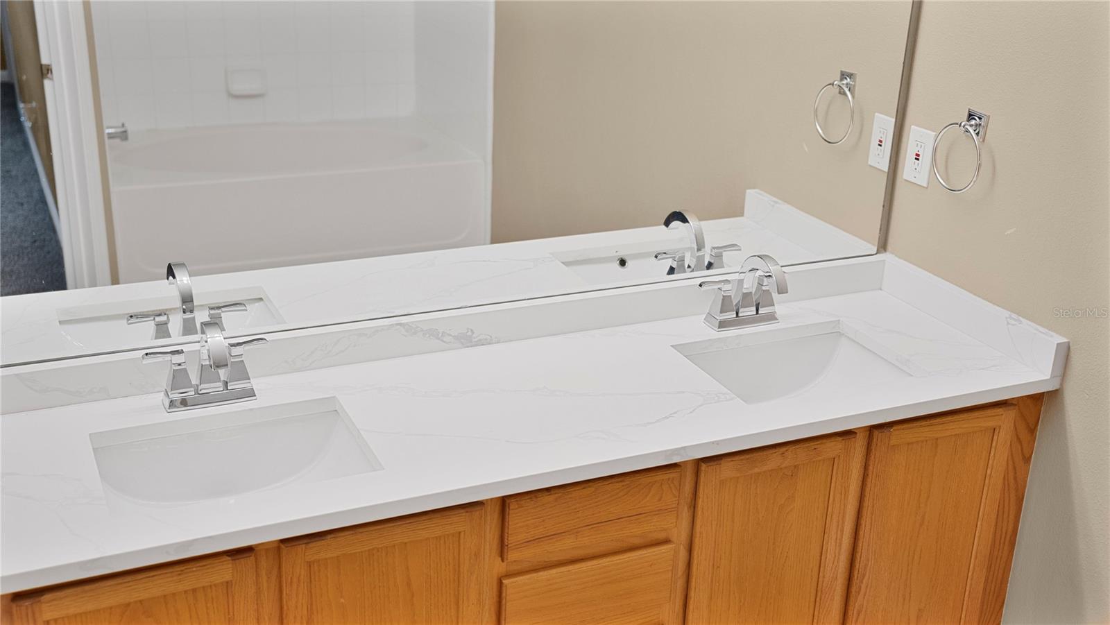 6292 Twain St #102 Property Photo 14