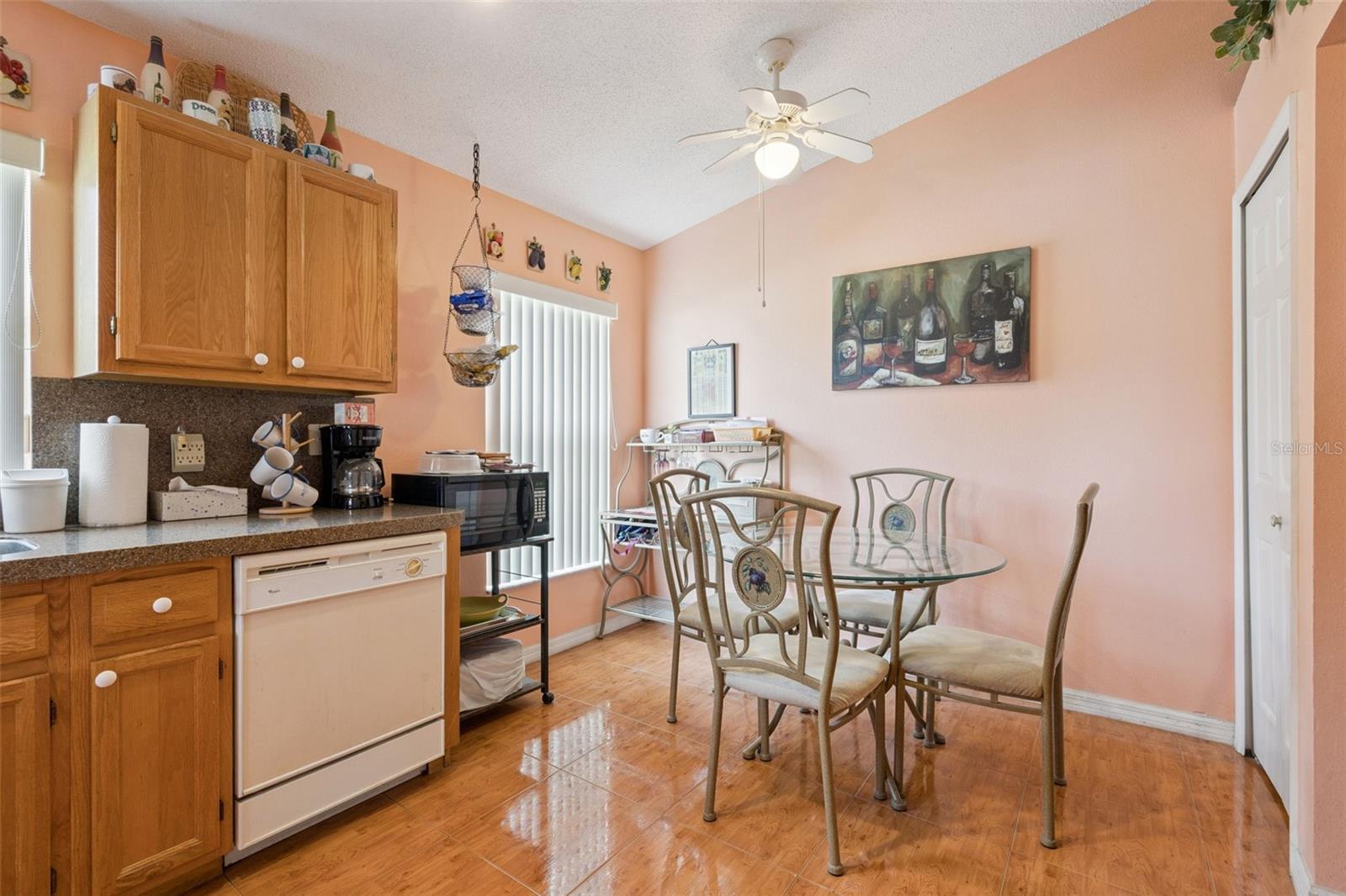 1237 Woodflower Way Property Photo 15