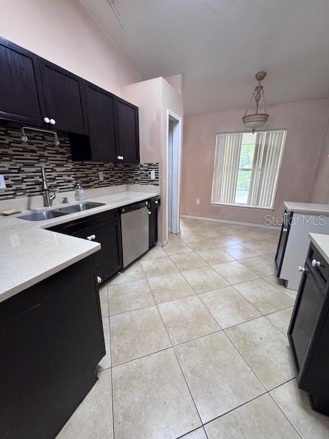 338 Kingfish Dr Property Photo 5