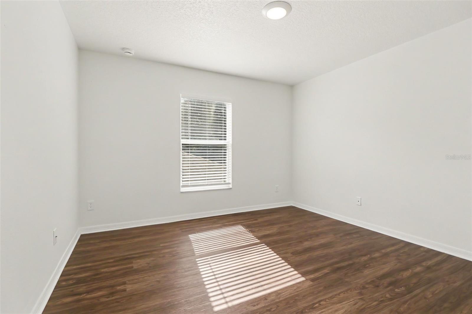 1544 Algonkin Loop Property Photo 19