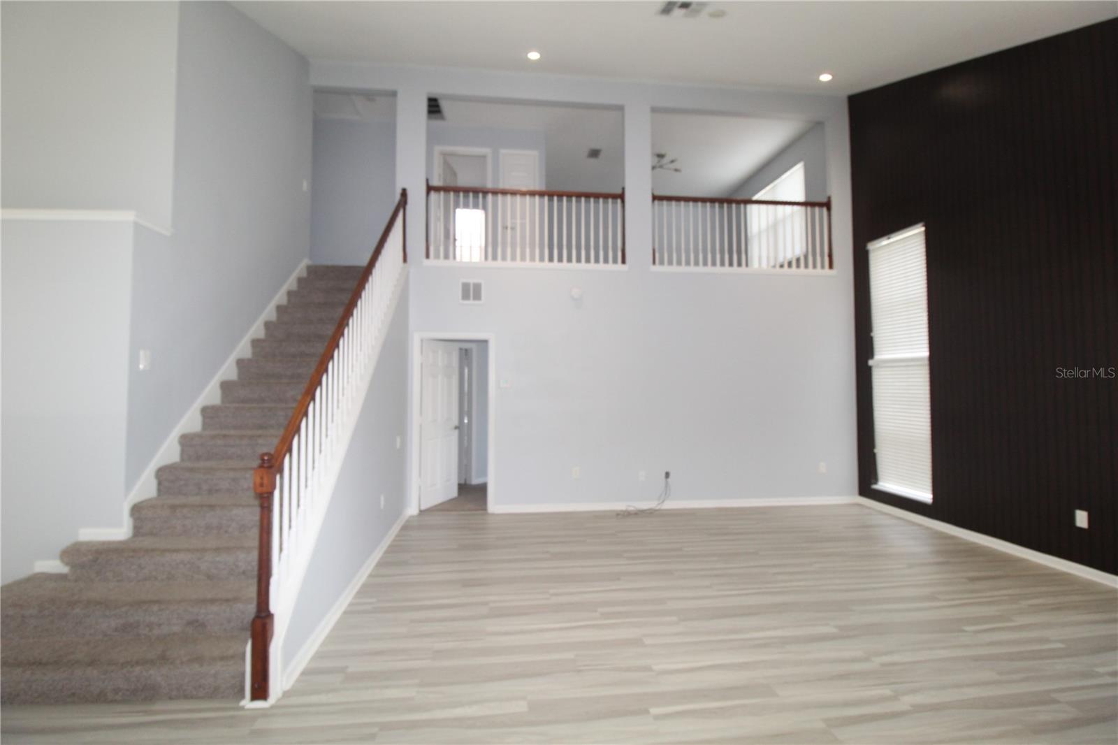 6031 Bay Valley Ct Property Photo 6